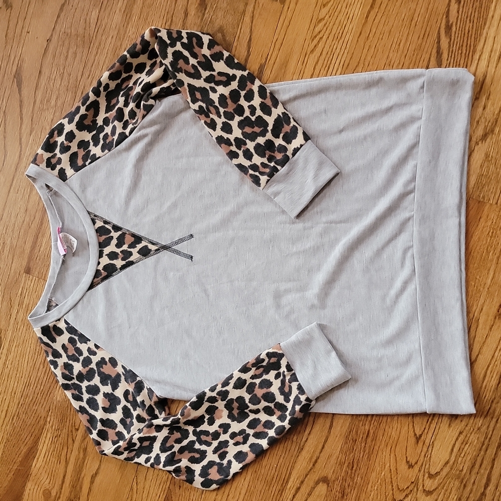Pink Lily Leopard/Gray Baseball Tshirt